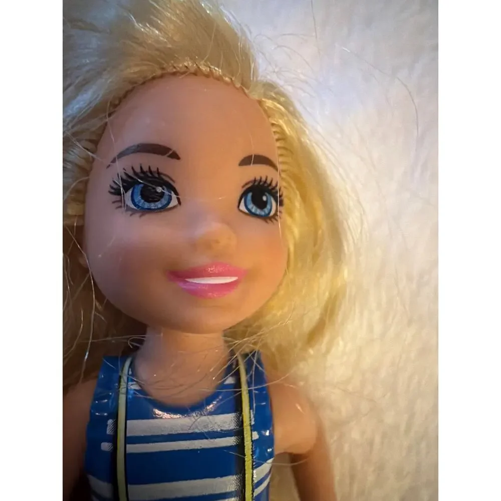 Barbie Club Chelsea Blonde Doll Blue Camera Swimsuit 6